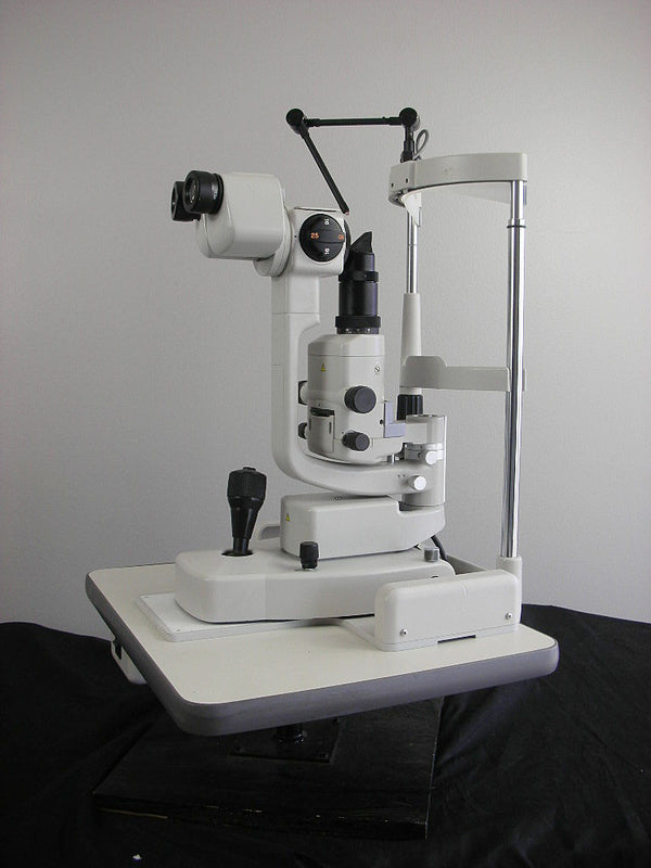 Topcon SL-D2 slit lamp -digital ready - Precision Equipment